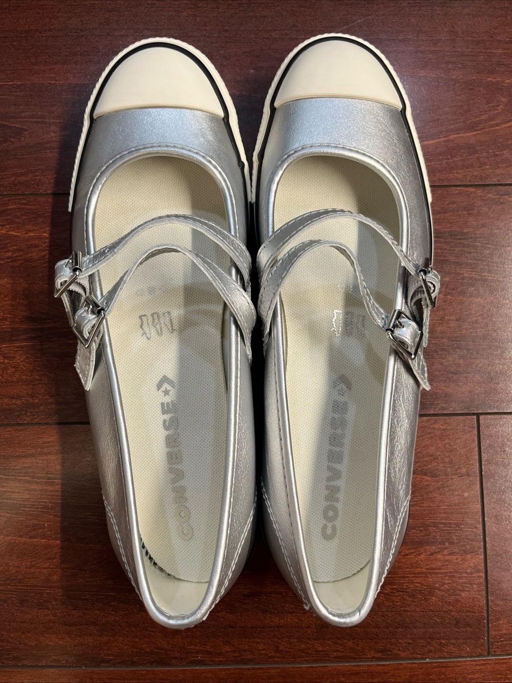 Womens 9 Converse Dainty Mary Jane OX Slip On Silver Leather A12201C HALF BOX - Picture 3 of 16